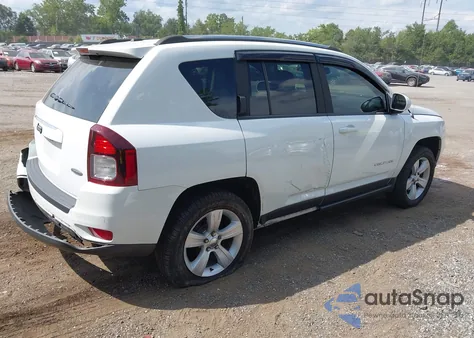 2015 Jeep Compass Latitude из США, поврежденный, VIN 1C4NJDEBXFD162482